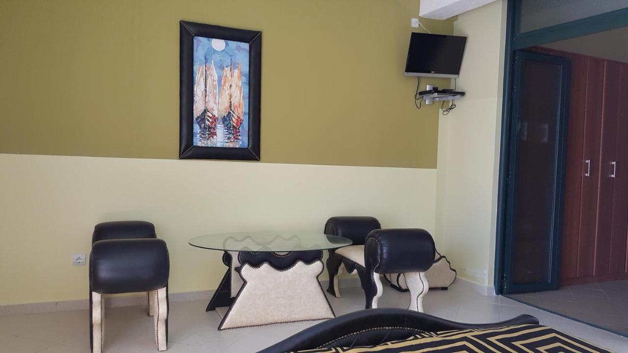 Apartmani Aida Ulcinj Eksteriør billede